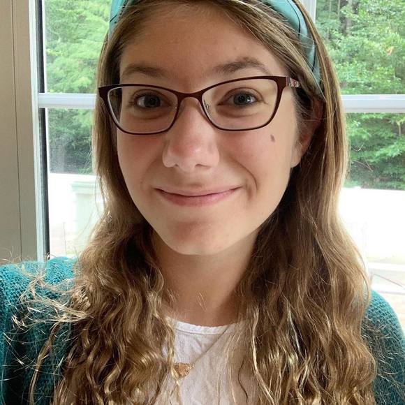 Meet your Posher, Taylor - Picture 1 of 1